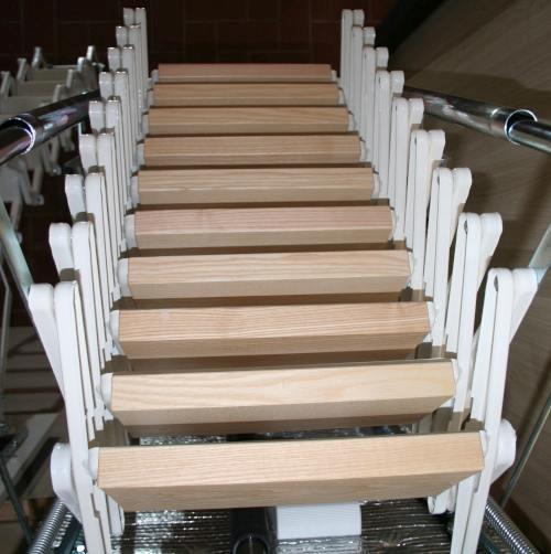 gradini legno scala retrattile
